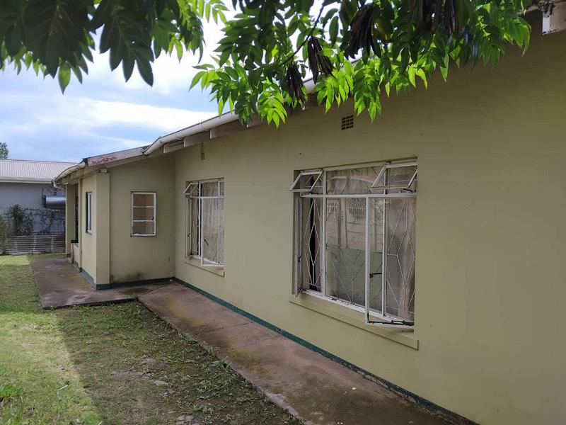 4 Bedroom Property for Sale in Mthata Eastern Cape